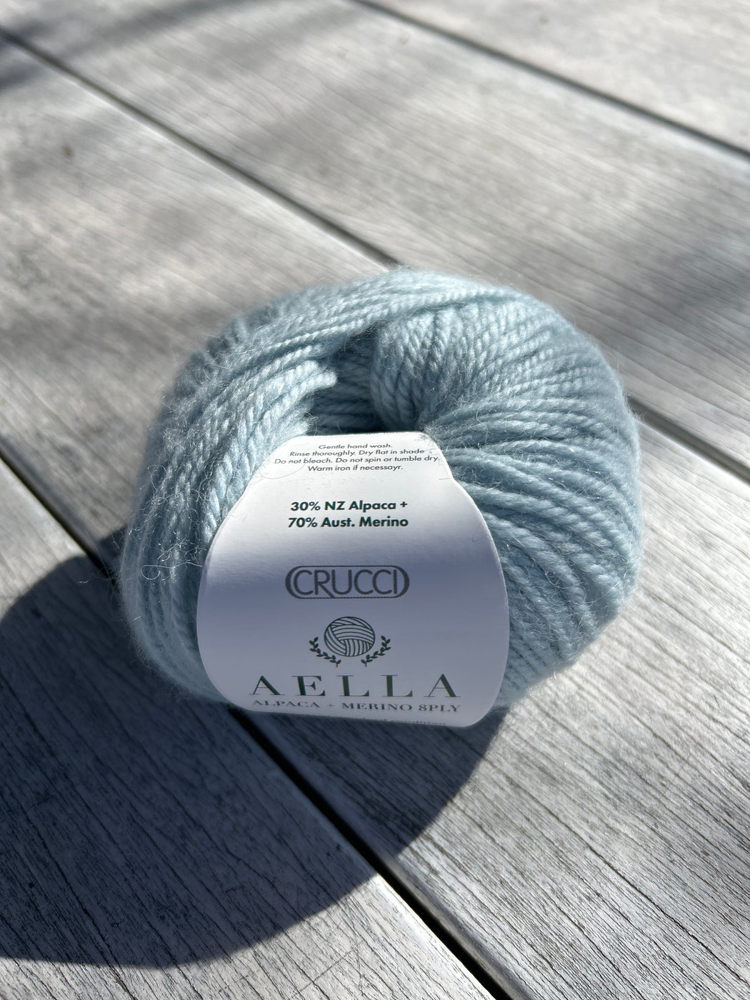 Crucci Aella 8 ply