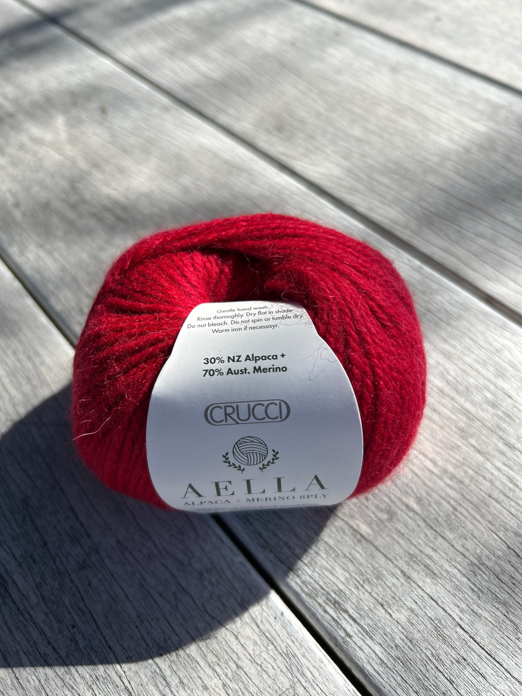 Crucci Aella 8 ply