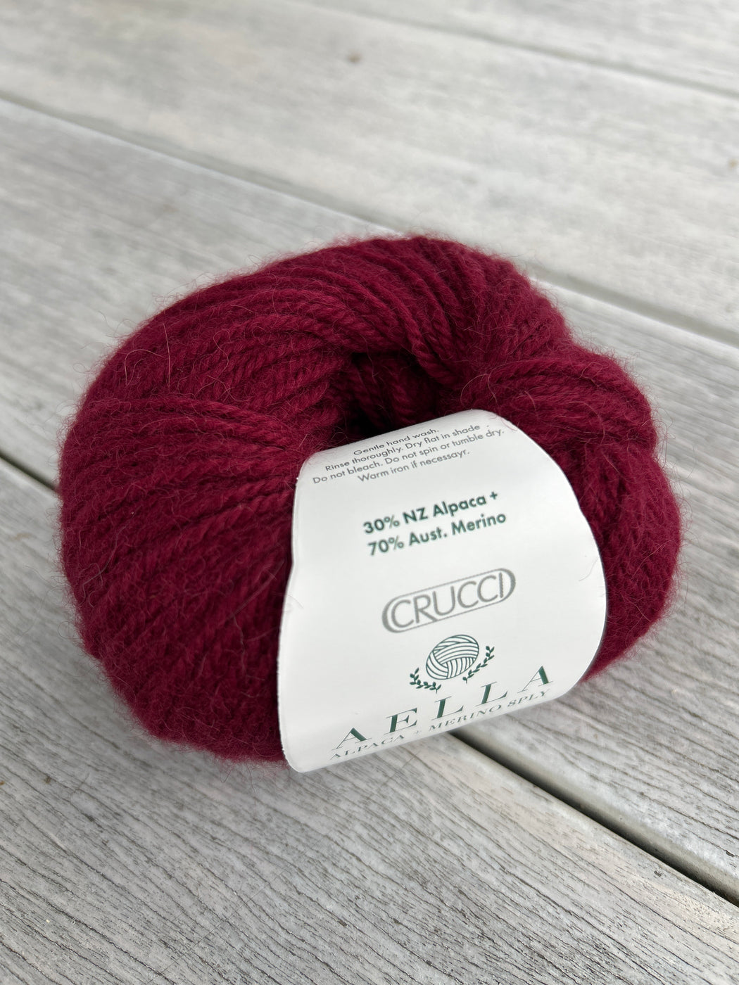 Crucci Aella 8 ply
