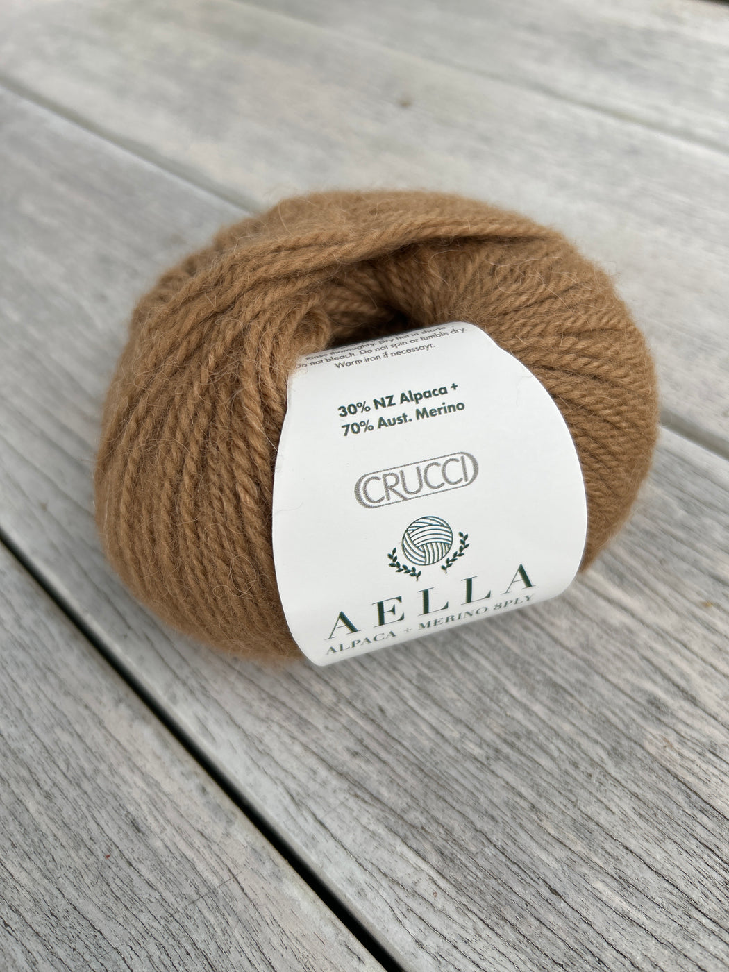 Crucci Aella 8 ply
