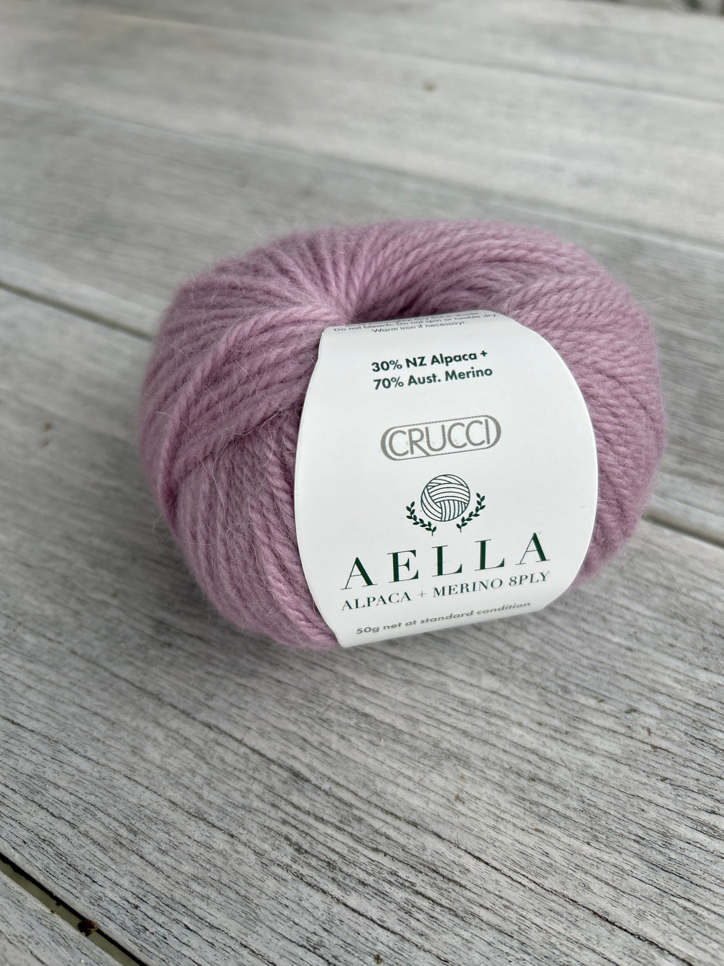 Crucci Aella 8 ply